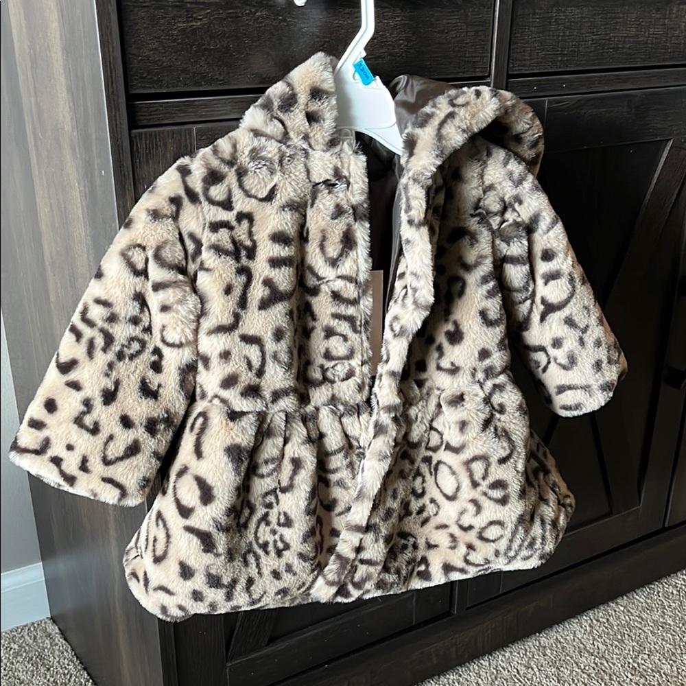 Chic Brown and Black Faux Fur Jacket with Animal Print